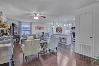 Photo #6: 20024849 Listing 