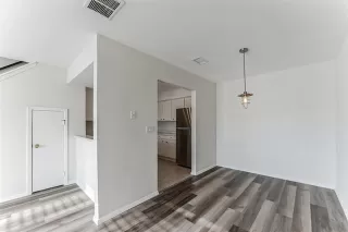 Photo #2: 20488480 Listing 