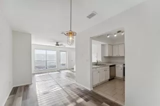 Photo #3: 20488480 Listing 