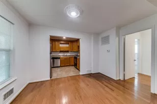 Photo #2: 20588495 Listing 