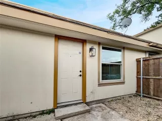 Photo #5: 20653675 Listing 