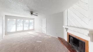 Photo #2: 20656669 Listing 