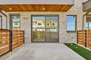 Photo #4: 20793439 Listing