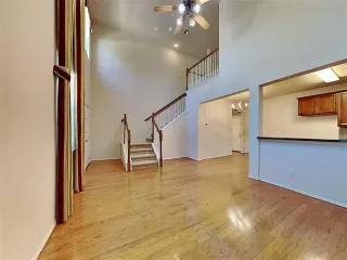 Photo #3: 20799442 Listing