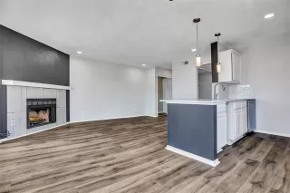 Photo #5: 20802042 Listing 