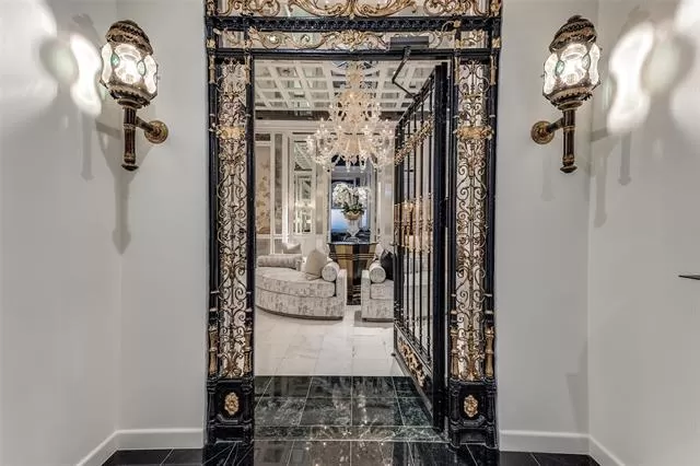 MLS: 20822779 Condo For Sale