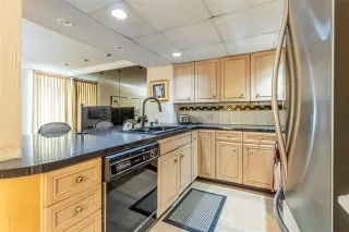 Photo #4: 20823449 Listing