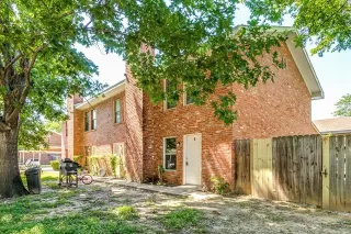 Photo #2: 20828381 Listing