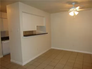 Photo #6: 20828770 Listing 