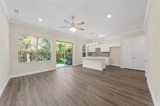 Photo #6: 20835096 Listing 