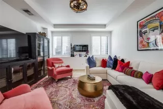 Photo #5: 20836013 Listing 