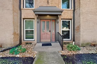 Photo #5: 20838555 Listing