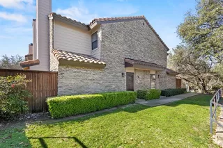 Photo #2: 20840950 Listing