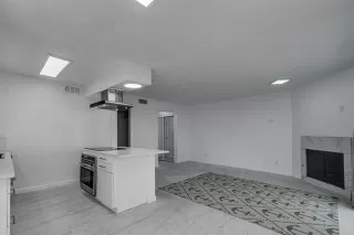 Photo #2: 20843877 Listing 