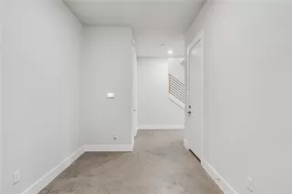 Photo #6: 20844235 Listing 