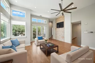 Photo #3: 20847610 Listing 