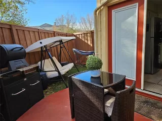 Photo #5: 20848055 Listing