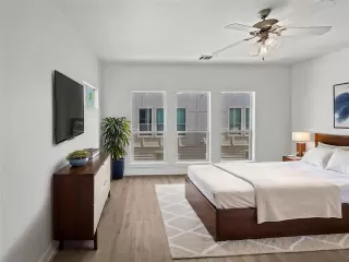 Photo #4: 20854245 Listing