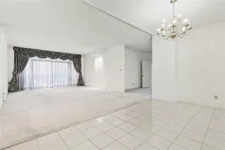 Photo #2: 20856595 Listing