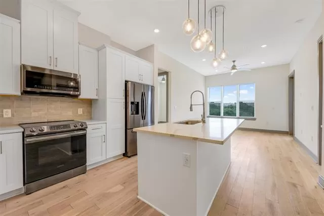 MLS: 20866752 Condo For Sale