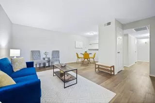 Photo #5: 20866952 Listing