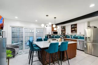 Photo #3: 20871072 Listing