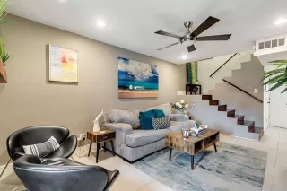 Photo #5: 20871072 Listing