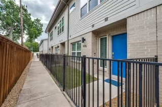 Photo #2: 20872404 Listing 