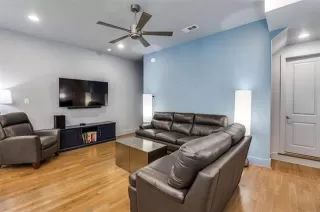 Photo #6: 20872404 Listing 