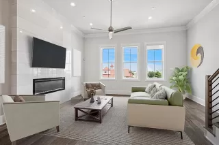 Photo #6: 20873260 Listing