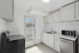 Photo #6: 20874377 Listing 