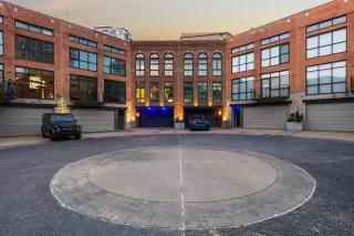 Photo #3: 20876246 Listing 