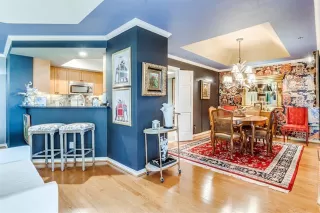 Photo #6: 20877649 Listing