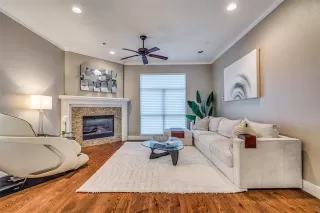 Photo #2: 20883465 Listing