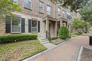 Photo #2: 20887696 Listing 