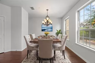 Photo #6: 20887696 Listing 