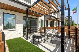 Photo #4: 20889578 Listing 