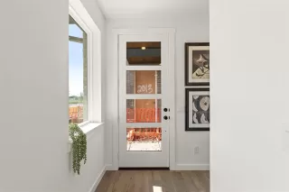 Photo #5: 20889578 Listing 