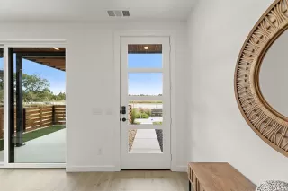 Photo #4: 20889640 Listing 