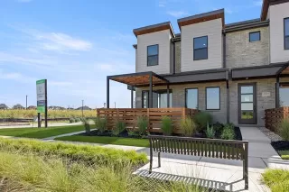 Photo #3: 20889669 Listing 