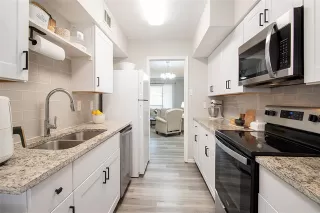 Photo #3: 20893787 Listing 