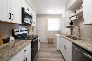 Photo #4: 20893787 Listing 