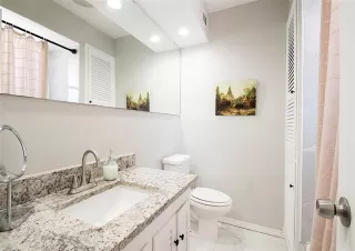 Photo #6: 20893787 Listing 