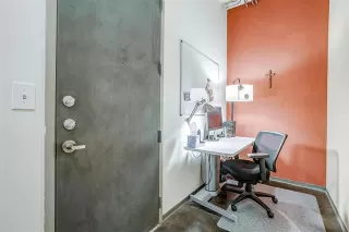 Photo #2: 20894761 Listing