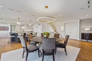 Photo #4: 20895013 Listing 