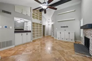 Photo #4: 20896724 Listing 