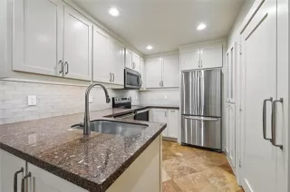 Photo #6: 20896724 Listing 