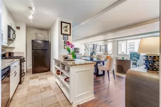 Photo #5: 20900102 Listing 