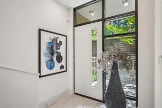 Photo #3: 20903633 Listing