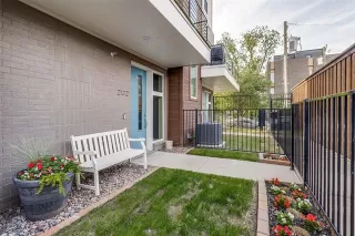More Details about MLS # 20904613 : 4626 MUNGER AVENUE #202
